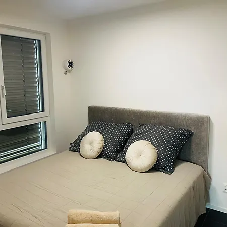 Luxusny Apartman V Centre Banska Bystrica
